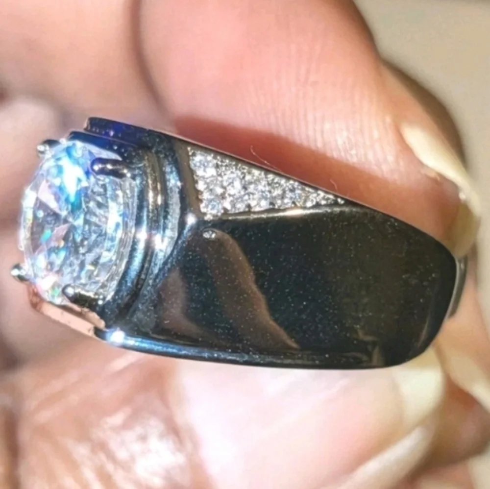 3ctw White Oval Moissanite Mens Wedding Ring In Sterling silver Sz 8